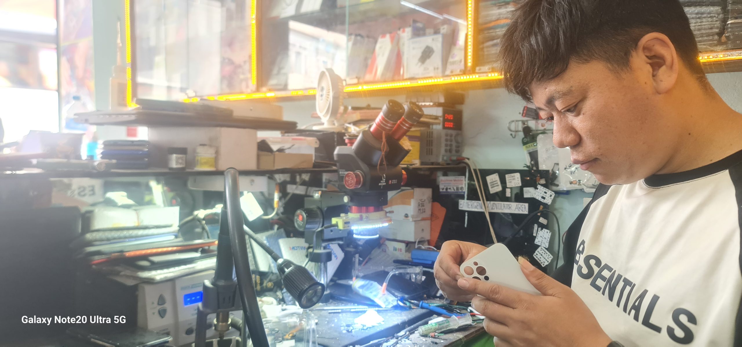 Everest Mobile & Ghadi Repair Center